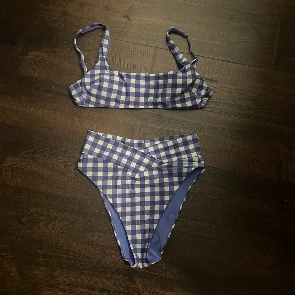 Aerie gingham bikini (medium too large bottoms)